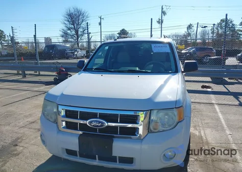 2010 Ford Escape Xlt from USA, damaged, VIN 1FMCU0D77AKD38652
